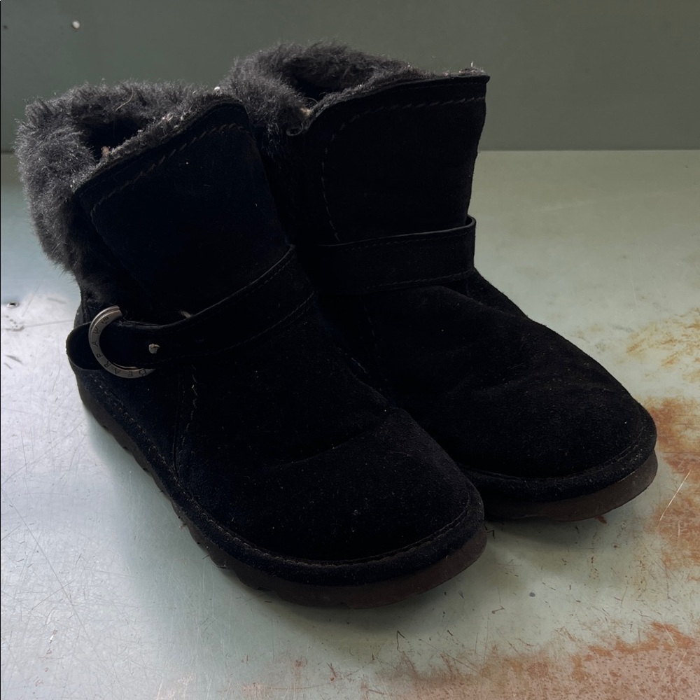 BearPaw Black Women’s Boots with Fur Lining Ankle Size 7